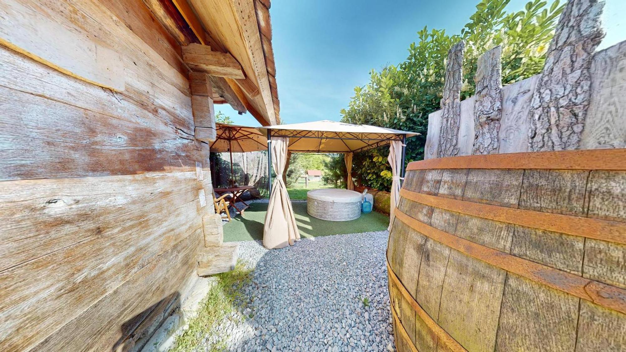 Resort Hisa Ida - Apartments With Hot Tub And Sauna Ivancna Gorica Стая снимка